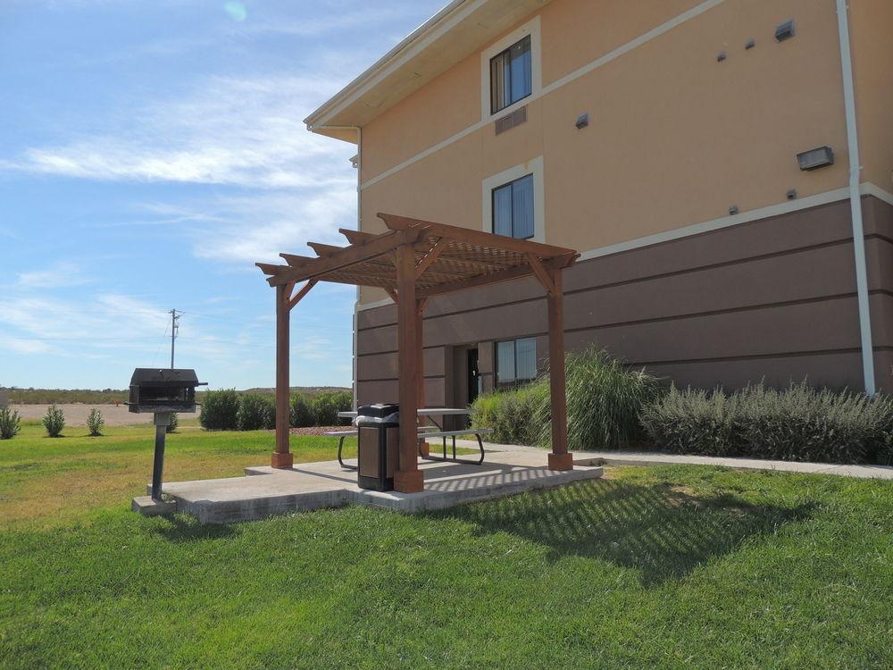 Spark By Hilton Stockton 3*